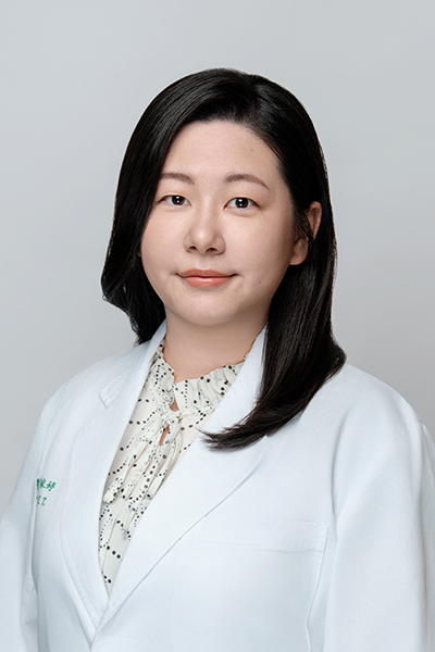 邱依婷